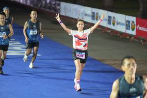 BIB: 2336, 25427
                            <button type="button" onclick="openModal(16121206)" class="btn btn-primary btn-sm float-right btn-popup" data-toggle="modal" data-target=".modal-high-quality">
                        <i class="fas fa-shopping-cart"></i> Add to Cart
                    </button>
                                            <button type="button" onclick="isThisMe(16121206, true)" class="btn btn-success btn-sm float-right btn-popup btn-isme hidden" data-toggle="tooltip" data-placement="bottom" title="นี่คือรูปของคุณใช่ไหม คลิกที่นี่เพื่อเอาเข้าอัลบั้ม">
                        <i class="fas fa-plus"></i> Add to album
                    </button>
                    <button type="button" onclick="isThisMe(16121206, false)" class="btn btn-warning btn-sm float-right btn-popup btn-isnotme hidden">
                        <i class="fas fa-ban"></i> Remove from album
                    </button>