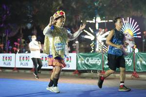 BIB: 21451
                            <button type="button" onclick="openModal(16109156)" class="btn btn-primary btn-sm float-right btn-popup" data-toggle="modal" data-target=".modal-high-quality">
                        <i class="fas fa-shopping-cart"></i> Add to Cart
                    </button>
                                            <button type="button" onclick="isThisMe(16109156, true)" class="btn btn-success btn-sm float-right btn-popup btn-isme hidden" data-toggle="tooltip" data-placement="bottom" title="นี่คือรูปของคุณใช่ไหม คลิกที่นี่เพื่อเอาเข้าอัลบั้ม">
                        <i class="fas fa-plus"></i> Add to album
                    </button>
                    <button type="button" onclick="isThisMe(16109156, false)" class="btn btn-warning btn-sm float-right btn-popup btn-isnotme hidden">
                        <i class="fas fa-ban"></i> Remove from album
                    </button>