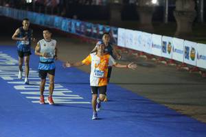 BIB: 23194, 27542
                            <button type="button" onclick="openModal(16117314)" class="btn btn-primary btn-sm float-right btn-popup" data-toggle="modal" data-target=".modal-high-quality">
                        <i class="fas fa-shopping-cart"></i> Add to Cart
                    </button>
                                            <button type="button" onclick="isThisMe(16117314, true)" class="btn btn-success btn-sm float-right btn-popup btn-isme hidden" data-toggle="tooltip" data-placement="bottom" title="นี่คือรูปของคุณใช่ไหม คลิกที่นี่เพื่อเอาเข้าอัลบั้ม">
                        <i class="fas fa-plus"></i> Add to album
                    </button>
                    <button type="button" onclick="isThisMe(16117314, false)" class="btn btn-warning btn-sm float-right btn-popup btn-isnotme hidden">
                        <i class="fas fa-ban"></i> Remove from album
                    </button>