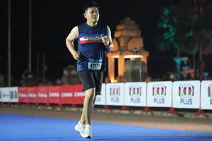 BIB: 2134, 22235, 22421, 25523
                            <button type="button" onclick="openModal(16099286)" class="btn btn-primary btn-sm float-right btn-popup" data-toggle="modal" data-target=".modal-high-quality">
                        <i class="fas fa-shopping-cart"></i> Add to Cart
                    </button>
                                            <button type="button" onclick="isThisMe(16099286, true)" class="btn btn-success btn-sm float-right btn-popup btn-isme hidden" data-toggle="tooltip" data-placement="bottom" title="นี่คือรูปของคุณใช่ไหม คลิกที่นี่เพื่อเอาเข้าอัลบั้ม">
                        <i class="fas fa-plus"></i> Add to album
                    </button>
                    <button type="button" onclick="isThisMe(16099286, false)" class="btn btn-warning btn-sm float-right btn-popup btn-isnotme hidden">
                        <i class="fas fa-ban"></i> Remove from album
                    </button>