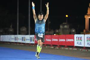 BIB: 22942, 25331, 205, 0876, 20696, 213
                            <button type="button" onclick="openModal(16096024)" class="btn btn-primary btn-sm float-right btn-popup" data-toggle="modal" data-target=".modal-high-quality">
                        <i class="fas fa-shopping-cart"></i> Add to Cart
                    </button>
                                            <button type="button" onclick="isThisMe(16096024, true)" class="btn btn-success btn-sm float-right btn-popup btn-isme hidden" data-toggle="tooltip" data-placement="bottom" title="นี่คือรูปของคุณใช่ไหม คลิกที่นี่เพื่อเอาเข้าอัลบั้ม">
                        <i class="fas fa-plus"></i> Add to album
                    </button>
                    <button type="button" onclick="isThisMe(16096024, false)" class="btn btn-warning btn-sm float-right btn-popup btn-isnotme hidden">
                        <i class="fas fa-ban"></i> Remove from album
                    </button>