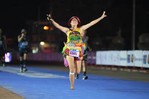 BIB: 2196
                            <button type="button" onclick="openModal(16088088)" class="btn btn-primary btn-sm float-right btn-popup" data-toggle="modal" data-target=".modal-high-quality">
                        <i class="fas fa-shopping-cart"></i> Add to Cart
                    </button>
                                            <button type="button" onclick="isThisMe(16088088, true)" class="btn btn-success btn-sm float-right btn-popup btn-isme hidden" data-toggle="tooltip" data-placement="bottom" title="นี่คือรูปของคุณใช่ไหม คลิกที่นี่เพื่อเอาเข้าอัลบั้ม">
                        <i class="fas fa-plus"></i> Add to album
                    </button>
                    <button type="button" onclick="isThisMe(16088088, false)" class="btn btn-warning btn-sm float-right btn-popup btn-isnotme hidden">
                        <i class="fas fa-ban"></i> Remove from album
                    </button>