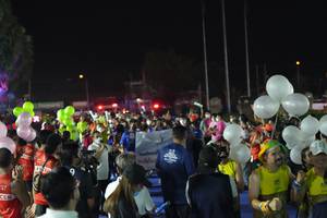 BIB: 744
                            <button type="button" onclick="openModal(16114195)" class="btn btn-primary btn-sm float-right btn-popup" data-toggle="modal" data-target=".modal-high-quality">
                        <i class="fas fa-shopping-cart"></i> Add to Cart
                    </button>
                                            <button type="button" onclick="isThisMe(16114195, true)" class="btn btn-success btn-sm float-right btn-popup btn-isme hidden" data-toggle="tooltip" data-placement="bottom" title="นี่คือรูปของคุณใช่ไหม คลิกที่นี่เพื่อเอาเข้าอัลบั้ม">
                        <i class="fas fa-plus"></i> Add to album
                    </button>
                    <button type="button" onclick="isThisMe(16114195, false)" class="btn btn-warning btn-sm float-right btn-popup btn-isnotme hidden">
                        <i class="fas fa-ban"></i> Remove from album
                    </button>