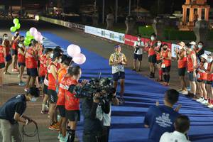 BIB: 23499, 973, 94216, 25263
                            <button type="button" onclick="openModal(16111734)" class="btn btn-primary btn-sm float-right btn-popup" data-toggle="modal" data-target=".modal-high-quality">
                        <i class="fas fa-shopping-cart"></i> Add to Cart
                    </button>
                                            <button type="button" onclick="isThisMe(16111734, true)" class="btn btn-success btn-sm float-right btn-popup btn-isme hidden" data-toggle="tooltip" data-placement="bottom" title="นี่คือรูปของคุณใช่ไหม คลิกที่นี่เพื่อเอาเข้าอัลบั้ม">
                        <i class="fas fa-plus"></i> Add to album
                    </button>
                    <button type="button" onclick="isThisMe(16111734, false)" class="btn btn-warning btn-sm float-right btn-popup btn-isnotme hidden">
                        <i class="fas fa-ban"></i> Remove from album
                    </button>