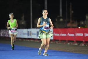 BIB: 20060, 214
                            <button type="button" onclick="openModal(16092874)" class="btn btn-primary btn-sm float-right btn-popup" data-toggle="modal" data-target=".modal-high-quality">
                        <i class="fas fa-shopping-cart"></i> Add to Cart
                    </button>
                                            <button type="button" onclick="isThisMe(16092874, true)" class="btn btn-success btn-sm float-right btn-popup btn-isme hidden" data-toggle="tooltip" data-placement="bottom" title="นี่คือรูปของคุณใช่ไหม คลิกที่นี่เพื่อเอาเข้าอัลบั้ม">
                        <i class="fas fa-plus"></i> Add to album
                    </button>
                    <button type="button" onclick="isThisMe(16092874, false)" class="btn btn-warning btn-sm float-right btn-popup btn-isnotme hidden">
                        <i class="fas fa-ban"></i> Remove from album
                    </button>