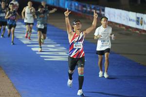 BIB: 270, 811, 783
                            <button type="button" onclick="openModal(16121048)" class="btn btn-primary btn-sm float-right btn-popup" data-toggle="modal" data-target=".modal-high-quality">
                        <i class="fas fa-shopping-cart"></i> Add to Cart
                    </button>
                                            <button type="button" onclick="isThisMe(16121048, true)" class="btn btn-success btn-sm float-right btn-popup btn-isme hidden" data-toggle="tooltip" data-placement="bottom" title="นี่คือรูปของคุณใช่ไหม คลิกที่นี่เพื่อเอาเข้าอัลบั้ม">
                        <i class="fas fa-plus"></i> Add to album
                    </button>
                    <button type="button" onclick="isThisMe(16121048, false)" class="btn btn-warning btn-sm float-right btn-popup btn-isnotme hidden">
                        <i class="fas fa-ban"></i> Remove from album
                    </button>