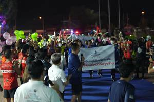 BIB: 23153, 27195
                            <button type="button" onclick="openModal(16114243)" class="btn btn-primary btn-sm float-right btn-popup" data-toggle="modal" data-target=".modal-high-quality">
                        <i class="fas fa-shopping-cart"></i> Add to Cart
                    </button>
                                            <button type="button" onclick="isThisMe(16114243, true)" class="btn btn-success btn-sm float-right btn-popup btn-isme hidden" data-toggle="tooltip" data-placement="bottom" title="นี่คือรูปของคุณใช่ไหม คลิกที่นี่เพื่อเอาเข้าอัลบั้ม">
                        <i class="fas fa-plus"></i> Add to album
                    </button>
                    <button type="button" onclick="isThisMe(16114243, false)" class="btn btn-warning btn-sm float-right btn-popup btn-isnotme hidden">
                        <i class="fas fa-ban"></i> Remove from album
                    </button>