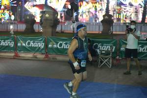 BIB: 22930
                            <button type="button" onclick="openModal(16111437)" class="btn btn-primary btn-sm float-right btn-popup" data-toggle="modal" data-target=".modal-high-quality">
                        <i class="fas fa-shopping-cart"></i> Add to Cart
                    </button>
                                            <button type="button" onclick="isThisMe(16111437, true)" class="btn btn-success btn-sm float-right btn-popup btn-isme hidden" data-toggle="tooltip" data-placement="bottom" title="นี่คือรูปของคุณใช่ไหม คลิกที่นี่เพื่อเอาเข้าอัลบั้ม">
                        <i class="fas fa-plus"></i> Add to album
                    </button>
                    <button type="button" onclick="isThisMe(16111437, false)" class="btn btn-warning btn-sm float-right btn-popup btn-isnotme hidden">
                        <i class="fas fa-ban"></i> Remove from album
                    </button>