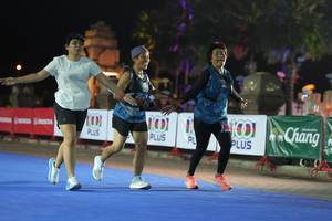 BIB: 365, 23889, 25829, 21179, 25524, 2225
                            <button type="button" onclick="openModal(16101913)" class="btn btn-primary btn-sm float-right btn-popup" data-toggle="modal" data-target=".modal-high-quality">
                        <i class="fas fa-shopping-cart"></i> Add to Cart
                    </button>
                                            <button type="button" onclick="isThisMe(16101913, true)" class="btn btn-success btn-sm float-right btn-popup btn-isme hidden" data-toggle="tooltip" data-placement="bottom" title="นี่คือรูปของคุณใช่ไหม คลิกที่นี่เพื่อเอาเข้าอัลบั้ม">
                        <i class="fas fa-plus"></i> Add to album
                    </button>
                    <button type="button" onclick="isThisMe(16101913, false)" class="btn btn-warning btn-sm float-right btn-popup btn-isnotme hidden">
                        <i class="fas fa-ban"></i> Remove from album
                    </button>