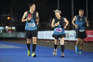 BIB: 20064, 23142
                            <button type="button" onclick="openModal(16091373)" class="btn btn-primary btn-sm float-right btn-popup" data-toggle="modal" data-target=".modal-high-quality">
                        <i class="fas fa-shopping-cart"></i> Add to Cart
                    </button>
                                            <button type="button" onclick="isThisMe(16091373, true)" class="btn btn-success btn-sm float-right btn-popup btn-isme hidden" data-toggle="tooltip" data-placement="bottom" title="นี่คือรูปของคุณใช่ไหม คลิกที่นี่เพื่อเอาเข้าอัลบั้ม">
                        <i class="fas fa-plus"></i> Add to album
                    </button>
                    <button type="button" onclick="isThisMe(16091373, false)" class="btn btn-warning btn-sm float-right btn-popup btn-isnotme hidden">
                        <i class="fas fa-ban"></i> Remove from album
                    </button>