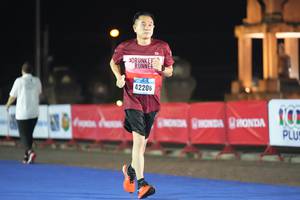 BIB: 21813, 25335
                            <button type="button" onclick="openModal(16108334)" class="btn btn-primary btn-sm float-right btn-popup" data-toggle="modal" data-target=".modal-high-quality">
                        <i class="fas fa-shopping-cart"></i> Add to Cart
                    </button>
                                            <button type="button" onclick="isThisMe(16108334, true)" class="btn btn-success btn-sm float-right btn-popup btn-isme hidden" data-toggle="tooltip" data-placement="bottom" title="นี่คือรูปของคุณใช่ไหม คลิกที่นี่เพื่อเอาเข้าอัลบั้ม">
                        <i class="fas fa-plus"></i> Add to album
                    </button>
                    <button type="button" onclick="isThisMe(16108334, false)" class="btn btn-warning btn-sm float-right btn-popup btn-isnotme hidden">
                        <i class="fas fa-ban"></i> Remove from album
                    </button>