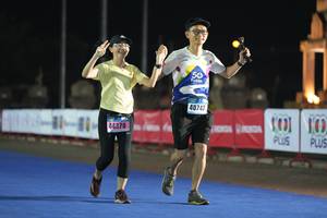 BIB: 22781
                            <button type="button" onclick="openModal(16096449)" class="btn btn-primary btn-sm float-right btn-popup" data-toggle="modal" data-target=".modal-high-quality">
                        <i class="fas fa-shopping-cart"></i> Add to Cart
                    </button>
                                            <button type="button" onclick="isThisMe(16096449, true)" class="btn btn-success btn-sm float-right btn-popup btn-isme hidden" data-toggle="tooltip" data-placement="bottom" title="นี่คือรูปของคุณใช่ไหม คลิกที่นี่เพื่อเอาเข้าอัลบั้ม">
                        <i class="fas fa-plus"></i> Add to album
                    </button>
                    <button type="button" onclick="isThisMe(16096449, false)" class="btn btn-warning btn-sm float-right btn-popup btn-isnotme hidden">
                        <i class="fas fa-ban"></i> Remove from album
                    </button>