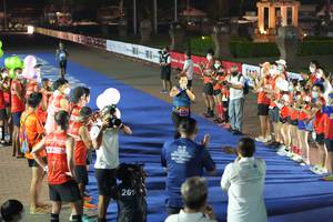 BIB: 053, 2200, 22514, 2642, 20690, 26294
                            <button type="button" onclick="openModal(16112094)" class="btn btn-primary btn-sm float-right btn-popup" data-toggle="modal" data-target=".modal-high-quality">
                        <i class="fas fa-shopping-cart"></i> Add to Cart
                    </button>
                                            <button type="button" onclick="isThisMe(16112094, true)" class="btn btn-success btn-sm float-right btn-popup btn-isme hidden" data-toggle="tooltip" data-placement="bottom" title="นี่คือรูปของคุณใช่ไหม คลิกที่นี่เพื่อเอาเข้าอัลบั้ม">
                        <i class="fas fa-plus"></i> Add to album
                    </button>
                    <button type="button" onclick="isThisMe(16112094, false)" class="btn btn-warning btn-sm float-right btn-popup btn-isnotme hidden">
                        <i class="fas fa-ban"></i> Remove from album
                    </button>