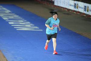 BIB: 3324, 23901, 20320, 22705, 20896, 244
                            <button type="button" onclick="openModal(16123097)" class="btn btn-primary btn-sm float-right btn-popup" data-toggle="modal" data-target=".modal-high-quality">
                        <i class="fas fa-shopping-cart"></i> Add to Cart
                    </button>
                                            <button type="button" onclick="isThisMe(16123097, true)" class="btn btn-success btn-sm float-right btn-popup btn-isme hidden" data-toggle="tooltip" data-placement="bottom" title="นี่คือรูปของคุณใช่ไหม คลิกที่นี่เพื่อเอาเข้าอัลบั้ม">
                        <i class="fas fa-plus"></i> Add to album
                    </button>
                    <button type="button" onclick="isThisMe(16123097, false)" class="btn btn-warning btn-sm float-right btn-popup btn-isnotme hidden">
                        <i class="fas fa-ban"></i> Remove from album
                    </button>