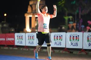 BIB: 2512, 20371, 25540, 2279, 23209
                            <button type="button" onclick="openModal(16092715)" class="btn btn-primary btn-sm float-right btn-popup" data-toggle="modal" data-target=".modal-high-quality">
                        <i class="fas fa-shopping-cart"></i> Add to Cart
                    </button>
                                            <button type="button" onclick="isThisMe(16092715, true)" class="btn btn-success btn-sm float-right btn-popup btn-isme hidden" data-toggle="tooltip" data-placement="bottom" title="นี่คือรูปของคุณใช่ไหม คลิกที่นี่เพื่อเอาเข้าอัลบั้ม">
                        <i class="fas fa-plus"></i> Add to album
                    </button>
                    <button type="button" onclick="isThisMe(16092715, false)" class="btn btn-warning btn-sm float-right btn-popup btn-isnotme hidden">
                        <i class="fas fa-ban"></i> Remove from album
                    </button>