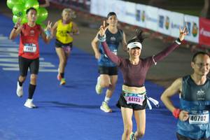 BIB: 2365, 26345, 2290
                            <button type="button" onclick="openModal(16121393)" class="btn btn-primary btn-sm float-right btn-popup" data-toggle="modal" data-target=".modal-high-quality">
                        <i class="fas fa-shopping-cart"></i> Add to Cart
                    </button>
                                            <button type="button" onclick="isThisMe(16121393, true)" class="btn btn-success btn-sm float-right btn-popup btn-isme hidden" data-toggle="tooltip" data-placement="bottom" title="นี่คือรูปของคุณใช่ไหม คลิกที่นี่เพื่อเอาเข้าอัลบั้ม">
                        <i class="fas fa-plus"></i> Add to album
                    </button>
                    <button type="button" onclick="isThisMe(16121393, false)" class="btn btn-warning btn-sm float-right btn-popup btn-isnotme hidden">
                        <i class="fas fa-ban"></i> Remove from album
                    </button>