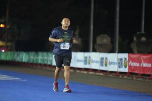 BIB: 2145, 25439, 20088, 69201, 22267
                            <button type="button" onclick="openModal(16090314)" class="btn btn-primary btn-sm float-right btn-popup" data-toggle="modal" data-target=".modal-high-quality">
                        <i class="fas fa-shopping-cart"></i> Add to Cart
                    </button>
                                            <button type="button" onclick="isThisMe(16090314, true)" class="btn btn-success btn-sm float-right btn-popup btn-isme hidden" data-toggle="tooltip" data-placement="bottom" title="นี่คือรูปของคุณใช่ไหม คลิกที่นี่เพื่อเอาเข้าอัลบั้ม">
                        <i class="fas fa-plus"></i> Add to album
                    </button>
                    <button type="button" onclick="isThisMe(16090314, false)" class="btn btn-warning btn-sm float-right btn-popup btn-isnotme hidden">
                        <i class="fas fa-ban"></i> Remove from album
                    </button>