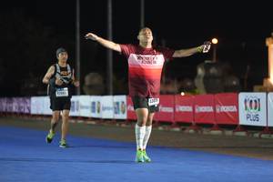 BIB: 202
                            <button type="button" onclick="openModal(16090494)" class="btn btn-primary btn-sm float-right btn-popup" data-toggle="modal" data-target=".modal-high-quality">
                        <i class="fas fa-shopping-cart"></i> Add to Cart
                    </button>
                                            <button type="button" onclick="isThisMe(16090494, true)" class="btn btn-success btn-sm float-right btn-popup btn-isme hidden" data-toggle="tooltip" data-placement="bottom" title="นี่คือรูปของคุณใช่ไหม คลิกที่นี่เพื่อเอาเข้าอัลบั้ม">
                        <i class="fas fa-plus"></i> Add to album
                    </button>
                    <button type="button" onclick="isThisMe(16090494, false)" class="btn btn-warning btn-sm float-right btn-popup btn-isnotme hidden">
                        <i class="fas fa-ban"></i> Remove from album
                    </button>