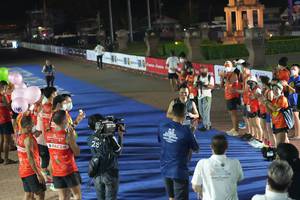 BIB: 
                            <button type="button" onclick="openModal(16112745)" class="btn btn-primary btn-sm float-right btn-popup" data-toggle="modal" data-target=".modal-high-quality">
                        <i class="fas fa-shopping-cart"></i> Add to Cart
                    </button>
                                            <button type="button" onclick="isThisMe(16112745, true)" class="btn btn-success btn-sm float-right btn-popup btn-isme hidden" data-toggle="tooltip" data-placement="bottom" title="นี่คือรูปของคุณใช่ไหม คลิกที่นี่เพื่อเอาเข้าอัลบั้ม">
                        <i class="fas fa-plus"></i> Add to album
                    </button>
                    <button type="button" onclick="isThisMe(16112745, false)" class="btn btn-warning btn-sm float-right btn-popup btn-isnotme hidden">
                        <i class="fas fa-ban"></i> Remove from album
                    </button>