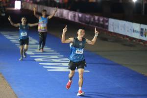 BIB: 194
                            <button type="button" onclick="openModal(16118416)" class="btn btn-primary btn-sm float-right btn-popup" data-toggle="modal" data-target=".modal-high-quality">
                        <i class="fas fa-shopping-cart"></i> Add to Cart
                    </button>
                                            <button type="button" onclick="isThisMe(16118416, true)" class="btn btn-success btn-sm float-right btn-popup btn-isme hidden" data-toggle="tooltip" data-placement="bottom" title="นี่คือรูปของคุณใช่ไหม คลิกที่นี่เพื่อเอาเข้าอัลบั้ม">
                        <i class="fas fa-plus"></i> Add to album
                    </button>
                    <button type="button" onclick="isThisMe(16118416, false)" class="btn btn-warning btn-sm float-right btn-popup btn-isnotme hidden">
                        <i class="fas fa-ban"></i> Remove from album
                    </button>