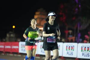 BIB: 22257, 2003, 21815
                            <button type="button" onclick="openModal(16098479)" class="btn btn-primary btn-sm float-right btn-popup" data-toggle="modal" data-target=".modal-high-quality">
                        <i class="fas fa-shopping-cart"></i> Add to Cart
                    </button>
                                            <button type="button" onclick="isThisMe(16098479, true)" class="btn btn-success btn-sm float-right btn-popup btn-isme hidden" data-toggle="tooltip" data-placement="bottom" title="นี่คือรูปของคุณใช่ไหม คลิกที่นี่เพื่อเอาเข้าอัลบั้ม">
                        <i class="fas fa-plus"></i> Add to album
                    </button>
                    <button type="button" onclick="isThisMe(16098479, false)" class="btn btn-warning btn-sm float-right btn-popup btn-isnotme hidden">
                        <i class="fas fa-ban"></i> Remove from album
                    </button>