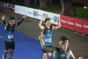 BIB: 63220, 27196
                            <button type="button" onclick="openModal(16132443)" class="btn btn-primary btn-sm float-right btn-popup" data-toggle="modal" data-target=".modal-high-quality">
                        <i class="fas fa-shopping-cart"></i> Add to Cart
                    </button>
                                            <button type="button" onclick="isThisMe(16132443, true)" class="btn btn-success btn-sm float-right btn-popup btn-isme hidden" data-toggle="tooltip" data-placement="bottom" title="นี่คือรูปของคุณใช่ไหม คลิกที่นี่เพื่อเอาเข้าอัลบั้ม">
                        <i class="fas fa-plus"></i> Add to album
                    </button>
                    <button type="button" onclick="isThisMe(16132443, false)" class="btn btn-warning btn-sm float-right btn-popup btn-isnotme hidden">
                        <i class="fas fa-ban"></i> Remove from album
                    </button>