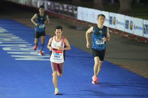 BIB: 271, 22017, 2240, 22141, 26068, 2578, 25510
                            <button type="button" onclick="openModal(16114472)" class="btn btn-primary btn-sm float-right btn-popup" data-toggle="modal" data-target=".modal-high-quality">
                        <i class="fas fa-shopping-cart"></i> Add to Cart
                    </button>
                                            <button type="button" onclick="isThisMe(16114472, true)" class="btn btn-success btn-sm float-right btn-popup btn-isme hidden" data-toggle="tooltip" data-placement="bottom" title="นี่คือรูปของคุณใช่ไหม คลิกที่นี่เพื่อเอาเข้าอัลบั้ม">
                        <i class="fas fa-plus"></i> Add to album
                    </button>
                    <button type="button" onclick="isThisMe(16114472, false)" class="btn btn-warning btn-sm float-right btn-popup btn-isnotme hidden">
                        <i class="fas fa-ban"></i> Remove from album
                    </button>