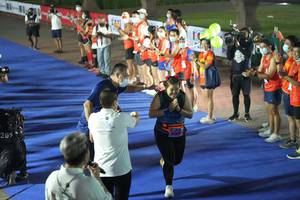 BIB: 20211, 25304, 20065, 24094, 21058
                            <button type="button" onclick="openModal(16112350)" class="btn btn-primary btn-sm float-right btn-popup" data-toggle="modal" data-target=".modal-high-quality">
                        <i class="fas fa-shopping-cart"></i> Add to Cart
                    </button>
                                            <button type="button" onclick="isThisMe(16112350, true)" class="btn btn-success btn-sm float-right btn-popup btn-isme hidden" data-toggle="tooltip" data-placement="bottom" title="นี่คือรูปของคุณใช่ไหม คลิกที่นี่เพื่อเอาเข้าอัลบั้ม">
                        <i class="fas fa-plus"></i> Add to album
                    </button>
                    <button type="button" onclick="isThisMe(16112350, false)" class="btn btn-warning btn-sm float-right btn-popup btn-isnotme hidden">
                        <i class="fas fa-ban"></i> Remove from album
                    </button>