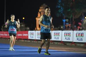 BIB: 2273, 227, 21294
                            <button type="button" onclick="openModal(16100355)" class="btn btn-primary btn-sm float-right btn-popup" data-toggle="modal" data-target=".modal-high-quality">
                        <i class="fas fa-shopping-cart"></i> Add to Cart
                    </button>
                                            <button type="button" onclick="isThisMe(16100355, true)" class="btn btn-success btn-sm float-right btn-popup btn-isme hidden" data-toggle="tooltip" data-placement="bottom" title="นี่คือรูปของคุณใช่ไหม คลิกที่นี่เพื่อเอาเข้าอัลบั้ม">
                        <i class="fas fa-plus"></i> Add to album
                    </button>
                    <button type="button" onclick="isThisMe(16100355, false)" class="btn btn-warning btn-sm float-right btn-popup btn-isnotme hidden">
                        <i class="fas fa-ban"></i> Remove from album
                    </button>