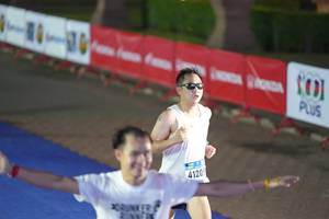 BIB: 2412, 25625, 2556, 793
                            <button type="button" onclick="openModal(16123046)" class="btn btn-primary btn-sm float-right btn-popup" data-toggle="modal" data-target=".modal-high-quality">
                        <i class="fas fa-shopping-cart"></i> Add to Cart
                    </button>
                                            <button type="button" onclick="isThisMe(16123046, true)" class="btn btn-success btn-sm float-right btn-popup btn-isme hidden" data-toggle="tooltip" data-placement="bottom" title="นี่คือรูปของคุณใช่ไหม คลิกที่นี่เพื่อเอาเข้าอัลบั้ม">
                        <i class="fas fa-plus"></i> Add to album
                    </button>
                    <button type="button" onclick="isThisMe(16123046, false)" class="btn btn-warning btn-sm float-right btn-popup btn-isnotme hidden">
                        <i class="fas fa-ban"></i> Remove from album
                    </button>