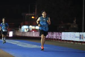 BIB: 20592, 42195, 420, 20585, 2108
                            <button type="button" onclick="openModal(16090917)" class="btn btn-primary btn-sm float-right btn-popup" data-toggle="modal" data-target=".modal-high-quality">
                        <i class="fas fa-shopping-cart"></i> Add to Cart
                    </button>
                                            <button type="button" onclick="isThisMe(16090917, true)" class="btn btn-success btn-sm float-right btn-popup btn-isme hidden" data-toggle="tooltip" data-placement="bottom" title="นี่คือรูปของคุณใช่ไหม คลิกที่นี่เพื่อเอาเข้าอัลบั้ม">
                        <i class="fas fa-plus"></i> Add to album
                    </button>
                    <button type="button" onclick="isThisMe(16090917, false)" class="btn btn-warning btn-sm float-right btn-popup btn-isnotme hidden">
                        <i class="fas fa-ban"></i> Remove from album
                    </button>