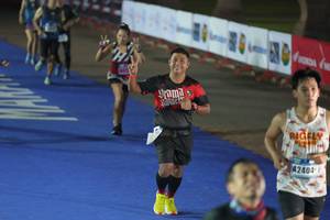 BIB: 4947, 100000, 25147
                            <button type="button" onclick="openModal(16137130)" class="btn btn-primary btn-sm float-right btn-popup" data-toggle="modal" data-target=".modal-high-quality">
                        <i class="fas fa-shopping-cart"></i> Add to Cart
                    </button>
                                            <button type="button" onclick="isThisMe(16137130, true)" class="btn btn-success btn-sm float-right btn-popup btn-isme hidden" data-toggle="tooltip" data-placement="bottom" title="นี่คือรูปของคุณใช่ไหม คลิกที่นี่เพื่อเอาเข้าอัลบั้ม">
                        <i class="fas fa-plus"></i> Add to album
                    </button>
                    <button type="button" onclick="isThisMe(16137130, false)" class="btn btn-warning btn-sm float-right btn-popup btn-isnotme hidden">
                        <i class="fas fa-ban"></i> Remove from album
                    </button>