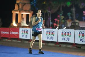 BIB: 25340
                            <button type="button" onclick="openModal(16107454)" class="btn btn-primary btn-sm float-right btn-popup" data-toggle="modal" data-target=".modal-high-quality">
                        <i class="fas fa-shopping-cart"></i> Add to Cart
                    </button>
                                            <button type="button" onclick="isThisMe(16107454, true)" class="btn btn-success btn-sm float-right btn-popup btn-isme hidden" data-toggle="tooltip" data-placement="bottom" title="นี่คือรูปของคุณใช่ไหม คลิกที่นี่เพื่อเอาเข้าอัลบั้ม">
                        <i class="fas fa-plus"></i> Add to album
                    </button>
                    <button type="button" onclick="isThisMe(16107454, false)" class="btn btn-warning btn-sm float-right btn-popup btn-isnotme hidden">
                        <i class="fas fa-ban"></i> Remove from album
                    </button>