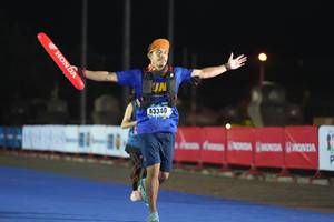 BIB: 073
                            <button type="button" onclick="openModal(16101836)" class="btn btn-primary btn-sm float-right btn-popup" data-toggle="modal" data-target=".modal-high-quality">
                        <i class="fas fa-shopping-cart"></i> Add to Cart
                    </button>
                                            <button type="button" onclick="isThisMe(16101836, true)" class="btn btn-success btn-sm float-right btn-popup btn-isme hidden" data-toggle="tooltip" data-placement="bottom" title="นี่คือรูปของคุณใช่ไหม คลิกที่นี่เพื่อเอาเข้าอัลบั้ม">
                        <i class="fas fa-plus"></i> Add to album
                    </button>
                    <button type="button" onclick="isThisMe(16101836, false)" class="btn btn-warning btn-sm float-right btn-popup btn-isnotme hidden">
                        <i class="fas fa-ban"></i> Remove from album
                    </button>