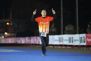 BIB: 22350
                            <button type="button" onclick="openModal(16088351)" class="btn btn-primary btn-sm float-right btn-popup" data-toggle="modal" data-target=".modal-high-quality">
                        <i class="fas fa-shopping-cart"></i> Add to Cart
                    </button>
                                            <button type="button" onclick="isThisMe(16088351, true)" class="btn btn-success btn-sm float-right btn-popup btn-isme hidden" data-toggle="tooltip" data-placement="bottom" title="นี่คือรูปของคุณใช่ไหม คลิกที่นี่เพื่อเอาเข้าอัลบั้ม">
                        <i class="fas fa-plus"></i> Add to album
                    </button>
                    <button type="button" onclick="isThisMe(16088351, false)" class="btn btn-warning btn-sm float-right btn-popup btn-isnotme hidden">
                        <i class="fas fa-ban"></i> Remove from album
                    </button>