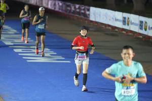 BIB: 21055, 6720, 25126
                            <button type="button" onclick="openModal(16123857)" class="btn btn-primary btn-sm float-right btn-popup" data-toggle="modal" data-target=".modal-high-quality">
                        <i class="fas fa-shopping-cart"></i> Add to Cart
                    </button>
                                            <button type="button" onclick="isThisMe(16123857, true)" class="btn btn-success btn-sm float-right btn-popup btn-isme hidden" data-toggle="tooltip" data-placement="bottom" title="นี่คือรูปของคุณใช่ไหม คลิกที่นี่เพื่อเอาเข้าอัลบั้ม">
                        <i class="fas fa-plus"></i> Add to album
                    </button>
                    <button type="button" onclick="isThisMe(16123857, false)" class="btn btn-warning btn-sm float-right btn-popup btn-isnotme hidden">
                        <i class="fas fa-ban"></i> Remove from album
                    </button>