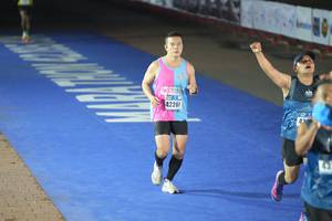 BIB: 221, 21053, 24272, 26117
                            <button type="button" onclick="openModal(16115429)" class="btn btn-primary btn-sm float-right btn-popup" data-toggle="modal" data-target=".modal-high-quality">
                        <i class="fas fa-shopping-cart"></i> Add to Cart
                    </button>
                                            <button type="button" onclick="isThisMe(16115429, true)" class="btn btn-success btn-sm float-right btn-popup btn-isme hidden" data-toggle="tooltip" data-placement="bottom" title="นี่คือรูปของคุณใช่ไหม คลิกที่นี่เพื่อเอาเข้าอัลบั้ม">
                        <i class="fas fa-plus"></i> Add to album
                    </button>
                    <button type="button" onclick="isThisMe(16115429, false)" class="btn btn-warning btn-sm float-right btn-popup btn-isnotme hidden">
                        <i class="fas fa-ban"></i> Remove from album
                    </button>