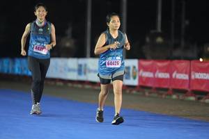 BIB: 22089, 25082, 2537, 632, 075, 22735
                            <button type="button" onclick="openModal(16096948)" class="btn btn-primary btn-sm float-right btn-popup" data-toggle="modal" data-target=".modal-high-quality">
                        <i class="fas fa-shopping-cart"></i> Add to Cart
                    </button>
                                            <button type="button" onclick="isThisMe(16096948, true)" class="btn btn-success btn-sm float-right btn-popup btn-isme hidden" data-toggle="tooltip" data-placement="bottom" title="นี่คือรูปของคุณใช่ไหม คลิกที่นี่เพื่อเอาเข้าอัลบั้ม">
                        <i class="fas fa-plus"></i> Add to album
                    </button>
                    <button type="button" onclick="isThisMe(16096948, false)" class="btn btn-warning btn-sm float-right btn-popup btn-isnotme hidden">
                        <i class="fas fa-ban"></i> Remove from album
                    </button>