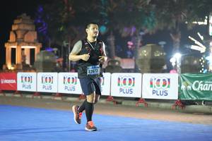 BIB: 375, 21813, 875, 23078
                            <button type="button" onclick="openModal(16108445)" class="btn btn-primary btn-sm float-right btn-popup" data-toggle="modal" data-target=".modal-high-quality">
                        <i class="fas fa-shopping-cart"></i> Add to Cart
                    </button>
                                            <button type="button" onclick="isThisMe(16108445, true)" class="btn btn-success btn-sm float-right btn-popup btn-isme hidden" data-toggle="tooltip" data-placement="bottom" title="นี่คือรูปของคุณใช่ไหม คลิกที่นี่เพื่อเอาเข้าอัลบั้ม">
                        <i class="fas fa-plus"></i> Add to album
                    </button>
                    <button type="button" onclick="isThisMe(16108445, false)" class="btn btn-warning btn-sm float-right btn-popup btn-isnotme hidden">
                        <i class="fas fa-ban"></i> Remove from album
                    </button>