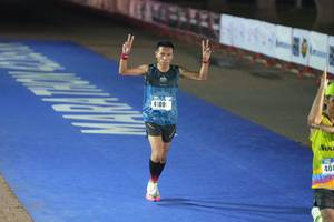 BIB: 2157, 25801
                            <button type="button" onclick="openModal(16120109)" class="btn btn-primary btn-sm float-right btn-popup" data-toggle="modal" data-target=".modal-high-quality">
                        <i class="fas fa-shopping-cart"></i> Add to Cart
                    </button>
                                            <button type="button" onclick="isThisMe(16120109, true)" class="btn btn-success btn-sm float-right btn-popup btn-isme hidden" data-toggle="tooltip" data-placement="bottom" title="นี่คือรูปของคุณใช่ไหม คลิกที่นี่เพื่อเอาเข้าอัลบั้ม">
                        <i class="fas fa-plus"></i> Add to album
                    </button>
                    <button type="button" onclick="isThisMe(16120109, false)" class="btn btn-warning btn-sm float-right btn-popup btn-isnotme hidden">
                        <i class="fas fa-ban"></i> Remove from album
                    </button>