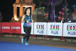 BIB: 21499
                            <button type="button" onclick="openModal(16107912)" class="btn btn-primary btn-sm float-right btn-popup" data-toggle="modal" data-target=".modal-high-quality">
                        <i class="fas fa-shopping-cart"></i> Add to Cart
                    </button>
                                            <button type="button" onclick="isThisMe(16107912, true)" class="btn btn-success btn-sm float-right btn-popup btn-isme hidden" data-toggle="tooltip" data-placement="bottom" title="นี่คือรูปของคุณใช่ไหม คลิกที่นี่เพื่อเอาเข้าอัลบั้ม">
                        <i class="fas fa-plus"></i> Add to album
                    </button>
                    <button type="button" onclick="isThisMe(16107912, false)" class="btn btn-warning btn-sm float-right btn-popup btn-isnotme hidden">
                        <i class="fas fa-ban"></i> Remove from album
                    </button>