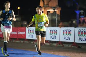 BIB: 20033, 205
                            <button type="button" onclick="openModal(16089959)" class="btn btn-primary btn-sm float-right btn-popup" data-toggle="modal" data-target=".modal-high-quality">
                        <i class="fas fa-shopping-cart"></i> Add to Cart
                    </button>
                                            <button type="button" onclick="isThisMe(16089959, true)" class="btn btn-success btn-sm float-right btn-popup btn-isme hidden" data-toggle="tooltip" data-placement="bottom" title="นี่คือรูปของคุณใช่ไหม คลิกที่นี่เพื่อเอาเข้าอัลบั้ม">
                        <i class="fas fa-plus"></i> Add to album
                    </button>
                    <button type="button" onclick="isThisMe(16089959, false)" class="btn btn-warning btn-sm float-right btn-popup btn-isnotme hidden">
                        <i class="fas fa-ban"></i> Remove from album
                    </button>