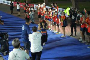 BIB: 20065, 25265, 24094, 23461
                            <button type="button" onclick="openModal(16112312)" class="btn btn-primary btn-sm float-right btn-popup" data-toggle="modal" data-target=".modal-high-quality">
                        <i class="fas fa-shopping-cart"></i> Add to Cart
                    </button>
                                            <button type="button" onclick="isThisMe(16112312, true)" class="btn btn-success btn-sm float-right btn-popup btn-isme hidden" data-toggle="tooltip" data-placement="bottom" title="นี่คือรูปของคุณใช่ไหม คลิกที่นี่เพื่อเอาเข้าอัลบั้ม">
                        <i class="fas fa-plus"></i> Add to album
                    </button>
                    <button type="button" onclick="isThisMe(16112312, false)" class="btn btn-warning btn-sm float-right btn-popup btn-isnotme hidden">
                        <i class="fas fa-ban"></i> Remove from album
                    </button>