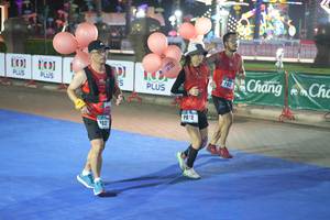 BIB: 1334, 25683, 21589, 26340
                            <button type="button" onclick="openModal(16111348)" class="btn btn-primary btn-sm float-right btn-popup" data-toggle="modal" data-target=".modal-high-quality">
                        <i class="fas fa-shopping-cart"></i> Add to Cart
                    </button>
                                            <button type="button" onclick="isThisMe(16111348, true)" class="btn btn-success btn-sm float-right btn-popup btn-isme hidden" data-toggle="tooltip" data-placement="bottom" title="นี่คือรูปของคุณใช่ไหม คลิกที่นี่เพื่อเอาเข้าอัลบั้ม">
                        <i class="fas fa-plus"></i> Add to album
                    </button>
                    <button type="button" onclick="isThisMe(16111348, false)" class="btn btn-warning btn-sm float-right btn-popup btn-isnotme hidden">
                        <i class="fas fa-ban"></i> Remove from album
                    </button>