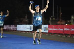 BIB: 21051
                            <button type="button" onclick="openModal(16091789)" class="btn btn-primary btn-sm float-right btn-popup" data-toggle="modal" data-target=".modal-high-quality">
                        <i class="fas fa-shopping-cart"></i> Add to Cart
                    </button>
                                            <button type="button" onclick="isThisMe(16091789, true)" class="btn btn-success btn-sm float-right btn-popup btn-isme hidden" data-toggle="tooltip" data-placement="bottom" title="นี่คือรูปของคุณใช่ไหม คลิกที่นี่เพื่อเอาเข้าอัลบั้ม">
                        <i class="fas fa-plus"></i> Add to album
                    </button>
                    <button type="button" onclick="isThisMe(16091789, false)" class="btn btn-warning btn-sm float-right btn-popup btn-isnotme hidden">
                        <i class="fas fa-ban"></i> Remove from album
                    </button>