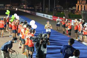 BIB: 23499
                            <button type="button" onclick="openModal(16111743)" class="btn btn-primary btn-sm float-right btn-popup" data-toggle="modal" data-target=".modal-high-quality">
                        <i class="fas fa-shopping-cart"></i> Add to Cart
                    </button>
                                            <button type="button" onclick="isThisMe(16111743, true)" class="btn btn-success btn-sm float-right btn-popup btn-isme hidden" data-toggle="tooltip" data-placement="bottom" title="นี่คือรูปของคุณใช่ไหม คลิกที่นี่เพื่อเอาเข้าอัลบั้ม">
                        <i class="fas fa-plus"></i> Add to album
                    </button>
                    <button type="button" onclick="isThisMe(16111743, false)" class="btn btn-warning btn-sm float-right btn-popup btn-isnotme hidden">
                        <i class="fas fa-ban"></i> Remove from album
                    </button>