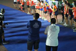 BIB: 27468, 2216, 26358, 23211
                            <button type="button" onclick="openModal(16111687)" class="btn btn-primary btn-sm float-right btn-popup" data-toggle="modal" data-target=".modal-high-quality">
                        <i class="fas fa-shopping-cart"></i> Add to Cart
                    </button>
                                            <button type="button" onclick="isThisMe(16111687, true)" class="btn btn-success btn-sm float-right btn-popup btn-isme hidden" data-toggle="tooltip" data-placement="bottom" title="นี่คือรูปของคุณใช่ไหม คลิกที่นี่เพื่อเอาเข้าอัลบั้ม">
                        <i class="fas fa-plus"></i> Add to album
                    </button>
                    <button type="button" onclick="isThisMe(16111687, false)" class="btn btn-warning btn-sm float-right btn-popup btn-isnotme hidden">
                        <i class="fas fa-ban"></i> Remove from album
                    </button>