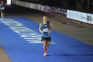 BIB: 053, 2038
                            <button type="button" onclick="openModal(16125031)" class="btn btn-primary btn-sm float-right btn-popup" data-toggle="modal" data-target=".modal-high-quality">
                        <i class="fas fa-shopping-cart"></i> Add to Cart
                    </button>
                                            <button type="button" onclick="isThisMe(16125031, true)" class="btn btn-success btn-sm float-right btn-popup btn-isme hidden" data-toggle="tooltip" data-placement="bottom" title="นี่คือรูปของคุณใช่ไหม คลิกที่นี่เพื่อเอาเข้าอัลบั้ม">
                        <i class="fas fa-plus"></i> Add to album
                    </button>
                    <button type="button" onclick="isThisMe(16125031, false)" class="btn btn-warning btn-sm float-right btn-popup btn-isnotme hidden">
                        <i class="fas fa-ban"></i> Remove from album
                    </button>