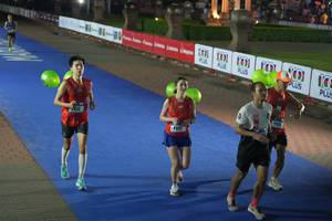 BIB: 23918
                            <button type="button" onclick="openModal(16137649)" class="btn btn-primary btn-sm float-right btn-popup" data-toggle="modal" data-target=".modal-high-quality">
                        <i class="fas fa-shopping-cart"></i> Add to Cart
                    </button>
                                            <button type="button" onclick="isThisMe(16137649, true)" class="btn btn-success btn-sm float-right btn-popup btn-isme hidden" data-toggle="tooltip" data-placement="bottom" title="นี่คือรูปของคุณใช่ไหม คลิกที่นี่เพื่อเอาเข้าอัลบั้ม">
                        <i class="fas fa-plus"></i> Add to album
                    </button>
                    <button type="button" onclick="isThisMe(16137649, false)" class="btn btn-warning btn-sm float-right btn-popup btn-isnotme hidden">
                        <i class="fas fa-ban"></i> Remove from album
                    </button>