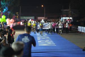 BIB: 27410, 364
                            <button type="button" onclick="openModal(16113830)" class="btn btn-primary btn-sm float-right btn-popup" data-toggle="modal" data-target=".modal-high-quality">
                        <i class="fas fa-shopping-cart"></i> Add to Cart
                    </button>
                                            <button type="button" onclick="isThisMe(16113830, true)" class="btn btn-success btn-sm float-right btn-popup btn-isme hidden" data-toggle="tooltip" data-placement="bottom" title="นี่คือรูปของคุณใช่ไหม คลิกที่นี่เพื่อเอาเข้าอัลบั้ม">
                        <i class="fas fa-plus"></i> Add to album
                    </button>
                    <button type="button" onclick="isThisMe(16113830, false)" class="btn btn-warning btn-sm float-right btn-popup btn-isnotme hidden">
                        <i class="fas fa-ban"></i> Remove from album
                    </button>